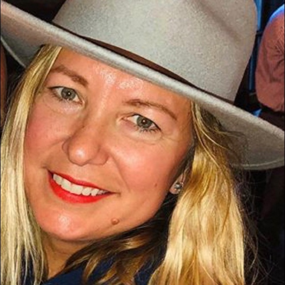 Meet your Posher, Julie